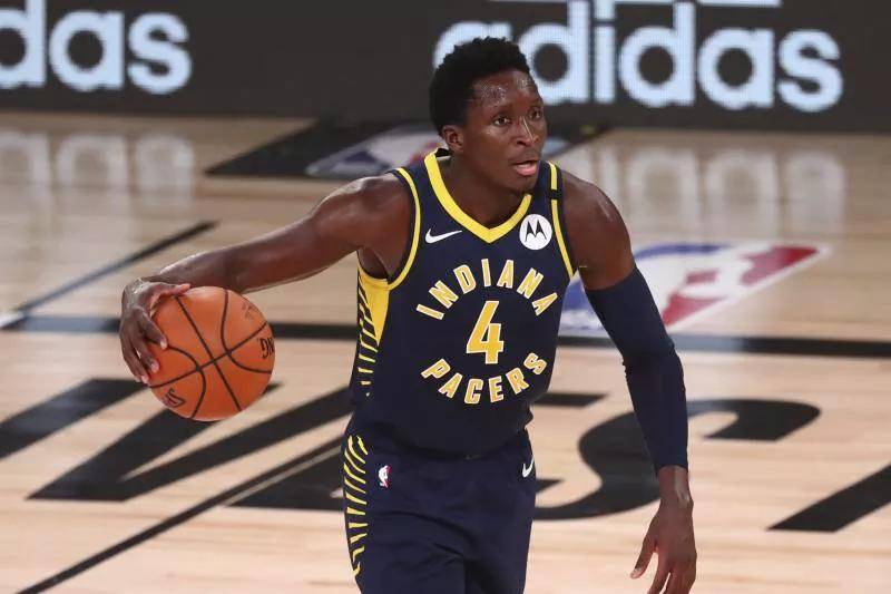 背后更加复 背后更加复