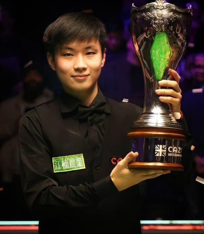 体育课程外 体育课程外